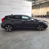 Personenauto, Volvo, V40, 2.0 D2 R-Design Business, 2015 – foto 4 – kavel bij Domeinen Roerende Zaken, Soesterberg