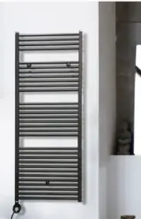 Elektrische handdoekradiator Instamat, Robina, zwart – kavel bij Onlineveilingmeester, Drunen