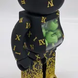 Pop, Bearbrick, Shareef – foto 7 – kavel bij Domeinen Roerende Zaken, Groningen