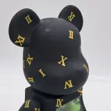 Pop, Bearbrick, Shareef – foto 8 – kavel bij Domeinen Roerende Zaken, Groningen