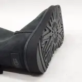 Paar schoenen, maat 37, UGG, 1016501 – foto 8 – kavel bij Domeinen Roerende Zaken, Groningen