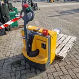 Elektrische palletwagen, Jungheinrich, EJE-118, 2004 – foto 3 – kavel bij Domeinen Roerende Zaken, Soesterberg