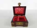 Vintage 3-Delige Chinese Sieradenset – foto 26 – kavel bij De Kringwinkel, Heverlee