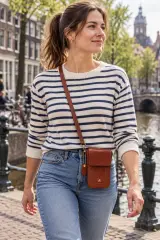 Schoudertasje DR Amsterdam, cognac – foto 5 – kavel bij Onlineveilingmeester