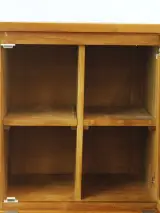 Massief teakhouten kast - strak, tijdloos design - 3 laden + kastgedeelte met vakken – foto 10 – kavel bij De Kringwinkel, Antwerpen