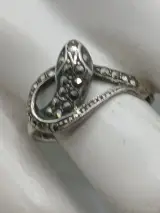Zilveren ring met markasiet stenen – kavel bij De Kringwinkel, Diest