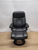 Stressless relaxzetel in zwart leder met bijpassend voetbankje – foto 2 – kavel bij De Kringwinkel, Gent