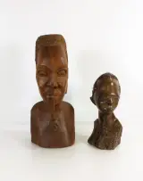 Twee Afrikaanse houten bustes, handgesneden, 20e eeuw – foto 11 – kavel bij De Kringwinkel, Turnhout