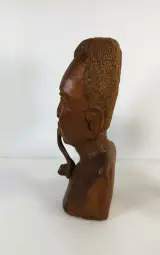 Twee Afrikaanse houten bustes, handgesneden, 20e eeuw – foto 5 – kavel bij De Kringwinkel, Turnhout