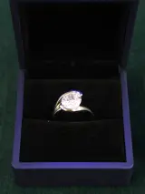 Sterling zilveren ring met heldere gefacetteerde steen – foto 4 – kavel bij De Kringwinkel, Antwerpen