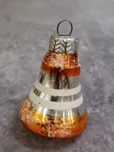 Kleurrijke set van 8 glazen kerstklokjes – foto 2 – kavel bij De Kringwinkel, Gent
