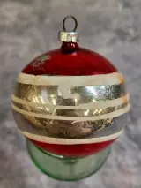 Vintage kerstset in doos: 11 glazen kerstballen en piek – foto 10 – kavel bij De Kringwinkel, Gent