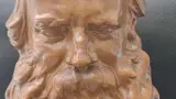 Terracotta buste van man met baard door Victor de Haen – foto 2 – kavel bij De Kringwinkel, Gent