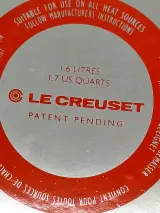 Originele Le Creuset Kone fluitketel in de kleur oranjerood – foto 15 – kavel bij De Kringwinkel, Gent