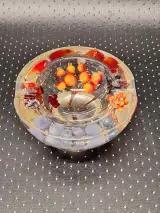 Set van vier siervoorwerpen van lucite met botanische en maritieme insluitsels - Mid-Century Modern – foto 3 – kavel bij De Kringwinkel, Gent