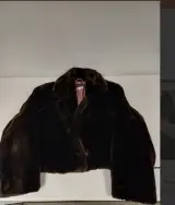 Vintage Emporio Armani faux fur jacket – foto 5 – kavel bij De Kringwinkel, Ronse