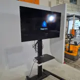 Monitor op verrijdbare standaard, Samsung, LH55DCE, 2016 – foto 2 – kavel bij Domeinen Roerende Zaken, Groningen