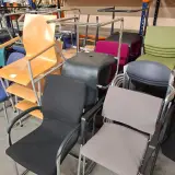 Partij zitmeubelen, O.a. Ahrend – foto 21 – kavel bij Domeinen Roerende Zaken, Groningen