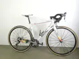 Witte racefiets BMC Granfondo GF02 maat 54 – foto 19 – kavel bij De Kringwinkel, Heverlee