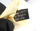 Set van 13 zijden dassen met voetbalmemorabilia – foto 20 – kavel bij De Kringwinkel, Heverlee