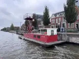 Dekschuit werkboot, Rusthoven, Rhodina met laadkraan en schaarhoogwerker – foto 2 – kavel bij Onlineveilingmeester