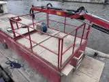 Dekschuit werkboot, Rusthoven, Rhodina met laadkraan en schaarhoogwerker – foto 17 – kavel bij Onlineveilingmeester