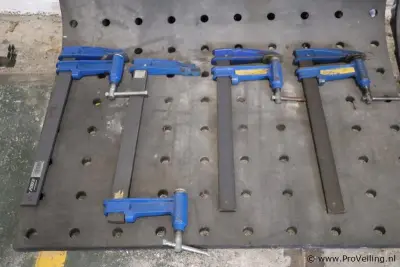 PIHER lijmklemmen - 4 stuks – kavel bij ProVeiling, Bolsward