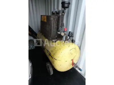 Balma-compressor – kavel bij Auctelia, Cuesmes