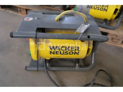 REF:2602 - Frequentieomzetter voor Wacker-Neuson omvormer FUE 6/042/200 vibrerende naald – kavel bij Auctelia, Machelen