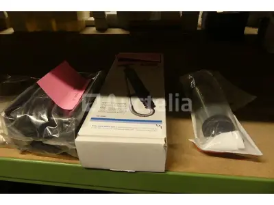Diverse gereedschap en accessoireset – kavel bij Auctelia, Charleroi