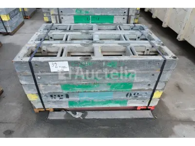 15 paneelbehuizingen 135X30 Framax – kavel bij Auctelia, Machelen