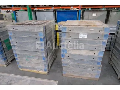 50 Bekistingspanelen 90X90 Framax Universal – kavel bij Auctelia, Machelen