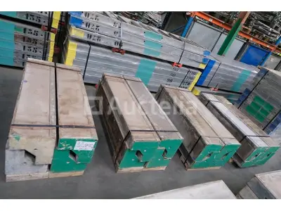 16 binnenste hoeken 135x30 Framax – kavel bij Auctelia, Machelen