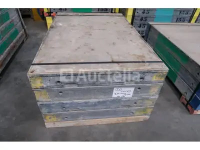 4 Framax 135X90 bekistingspanelen – kavel bij Auctelia, Machelen