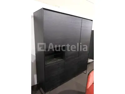 Kleding – kavel bij Auctelia, Mont-de-l'Enclus