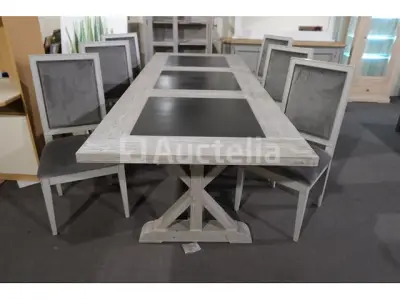Tafel- en stoelenset – kavel bij Auctelia, Mont-de-l'Enclus