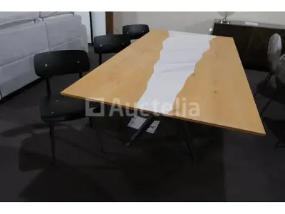Tafel met stoelen – kavel bij Auctelia, Mont-de-l'Enclus