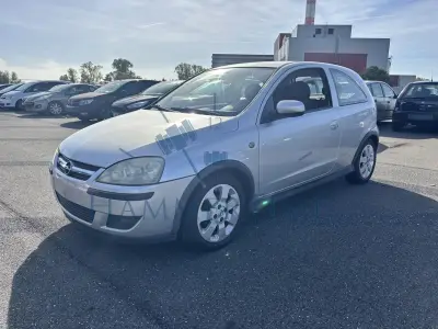 Opel Corsa 1 0i Xep 12v Essentia, 2004 – kavel bij Hammertime