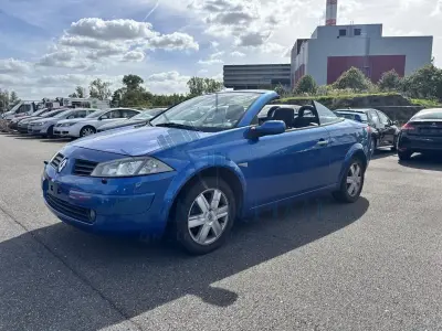 Renault Megane Coupe Cabriolet 1 6i 16v Authentique Confort, 2004 – kavel bij Hammertime