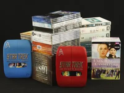 Grote collectie tv-series op DVD – kavel bij De Kringwinkel, Antwerpen