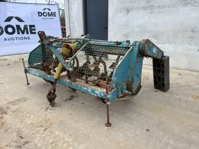 Spitfrees – kavel bij Dome Auctions, Aarschot