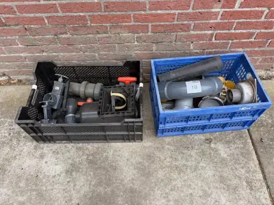 Diverse PVC koppelstukken voor vijver – kavel bij HNVI, Valkenswaard