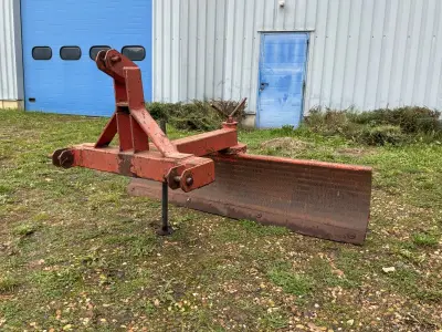 Grondschaaf – kavel bij Dome Auctions, Lille