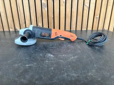 Haakse Slijper Black&decker – kavel bij Hammertime
