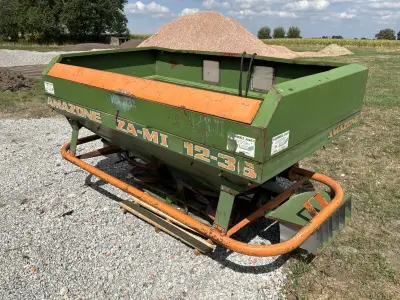 Amazone ZA-MI 12-36 gedragen kunstmeststrooier – kavel bij Dome Auctions, Zedelgem