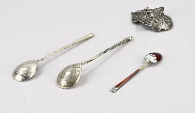 4 Delen zilver (divers) – kavel bij Twents Veilinghuis