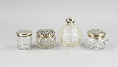 4 Flacons met zilver – kavel bij Twents Veilinghuis