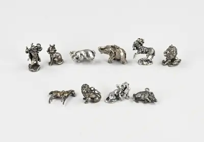 Lot zilveren miniaturen – kavel bij Twents Veilinghuis