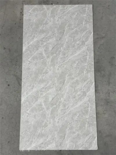 6 Pvc Wandpanelen – kavel bij Hammertime, Wandpanelen En Tegels; Ophaling Lier