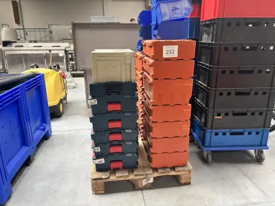 Lot Werkkoffers – kavel bij Hammertime, Tools Auction Antwerp